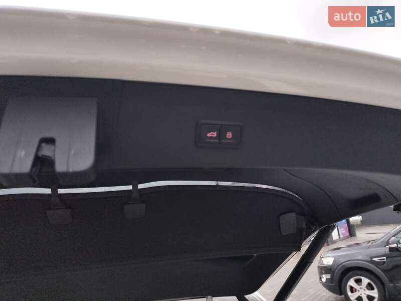 Внедорожник / Кроссовер Audi Q3 2014 в Львове