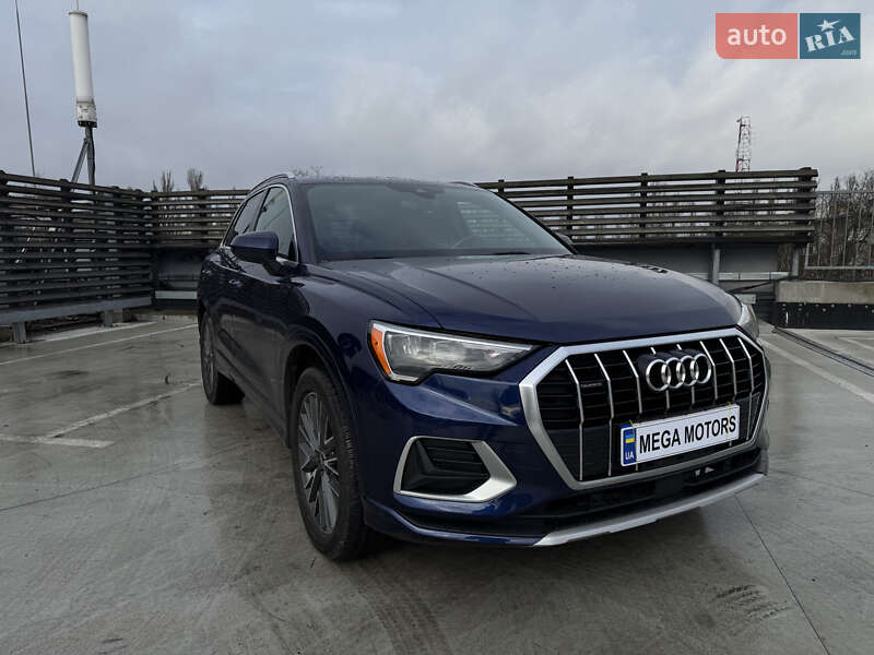 Внедорожник / Кроссовер Audi Q3 2021 в Киеве фото 6 Внедорожник / Кроссовер Audi Q3 2021 в Киеве