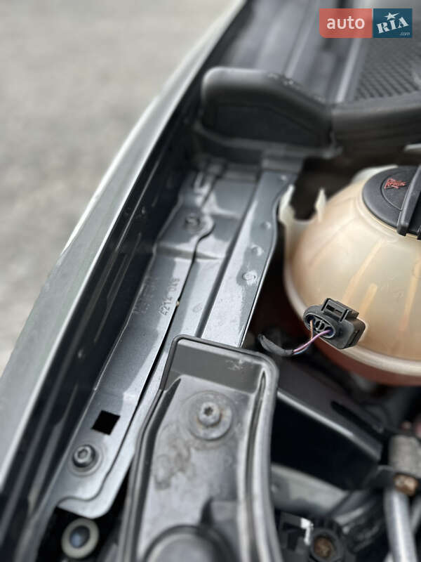 Внедорожник / Кроссовер Audi Q3 2014 в Ужгороде