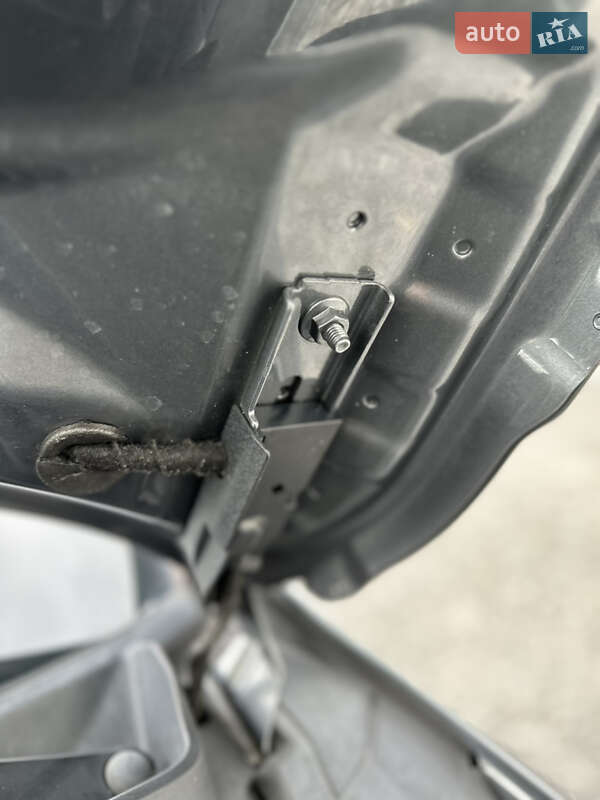 Внедорожник / Кроссовер Audi Q3 2014 в Ужгороде