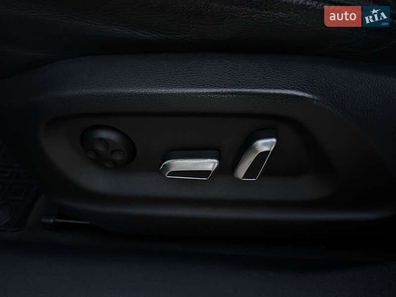 Внедорожник / Кроссовер Audi Q3 2018 в Дрогобыче