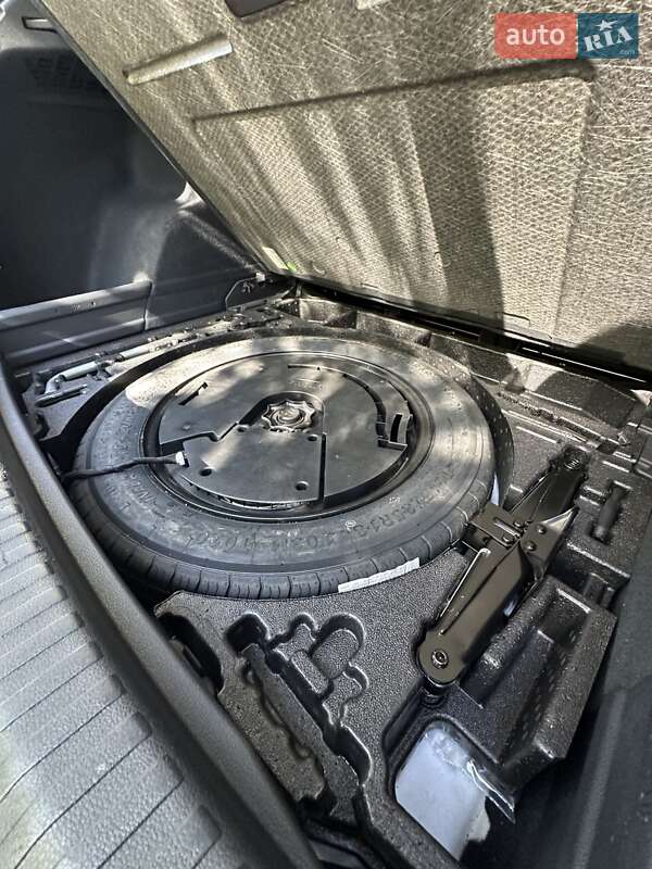 Внедорожник / Кроссовер Audi Q3 2019 в Белогородке