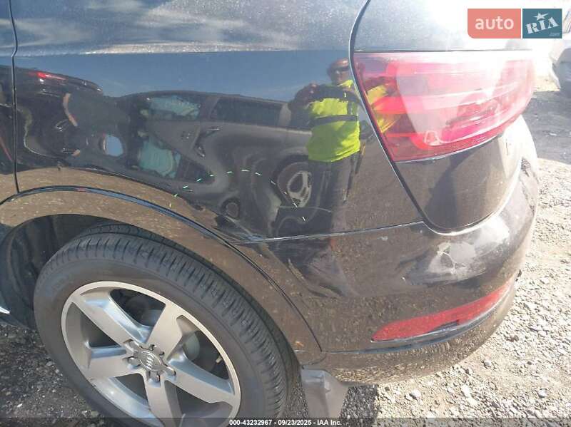 Внедорожник / Кроссовер Audi Q3 2015 в Одессе