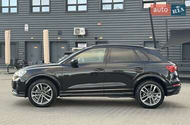 Внедорожник / Кроссовер Audi Q3 2024 в Киеве