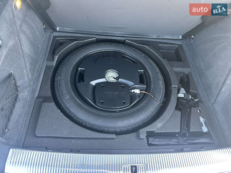 Внедорожник / Кроссовер Audi Q3 2014 в Львове фото 27 Внедорожник / Кроссовер Audi Q3 2014 в Львове