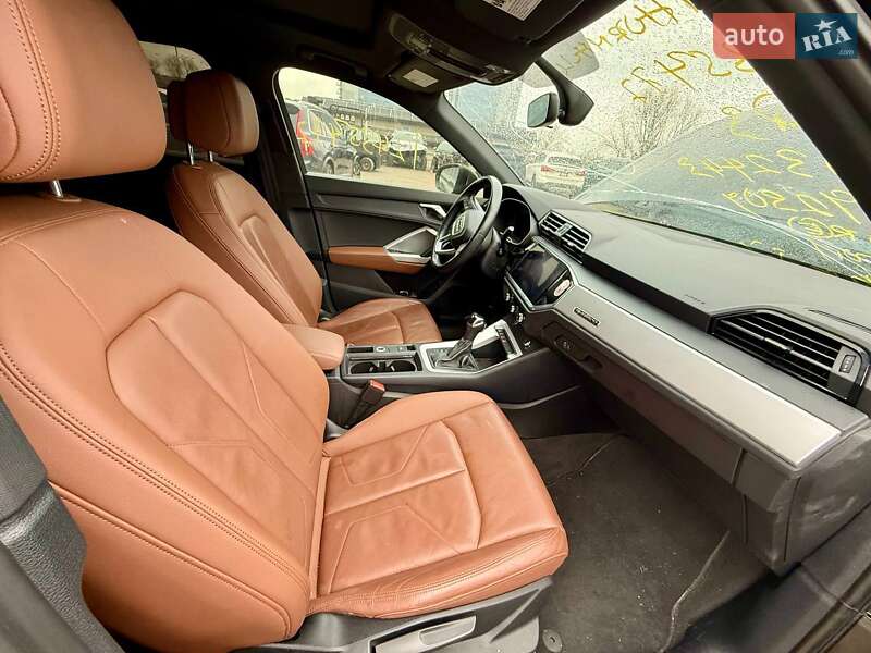 Внедорожник / Кроссовер Audi Q3 2021 в Киеве фото 33 Внедорожник / Кроссовер Audi Q3 2021 в Киеве