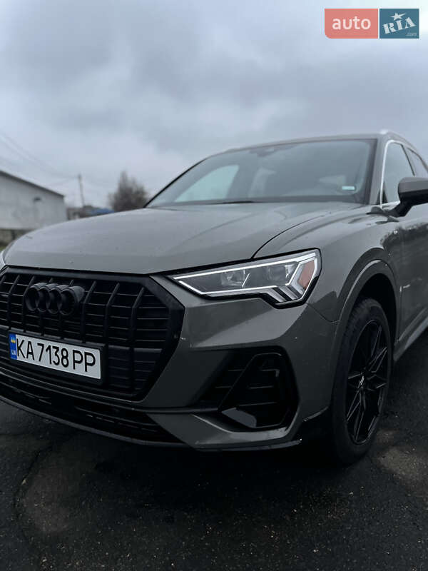 Внедорожник / Кроссовер Audi Q3 2023 в Одессе