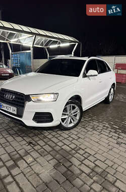 Внедорожник / Кроссовер Audi Q3 2015 в Одессе