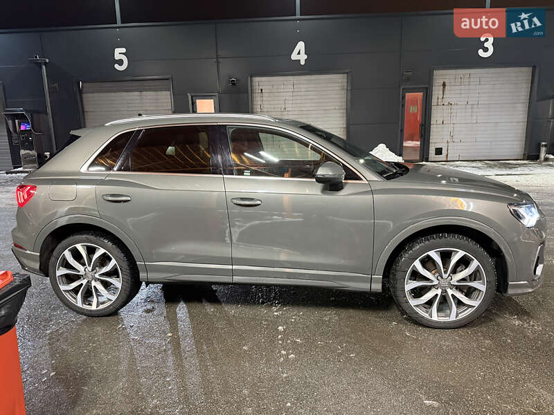 Внедорожник / Кроссовер Audi Q3 2020 в Харькове фото 26 Внедорожник / Кроссовер Audi Q3 2020 в Харькове