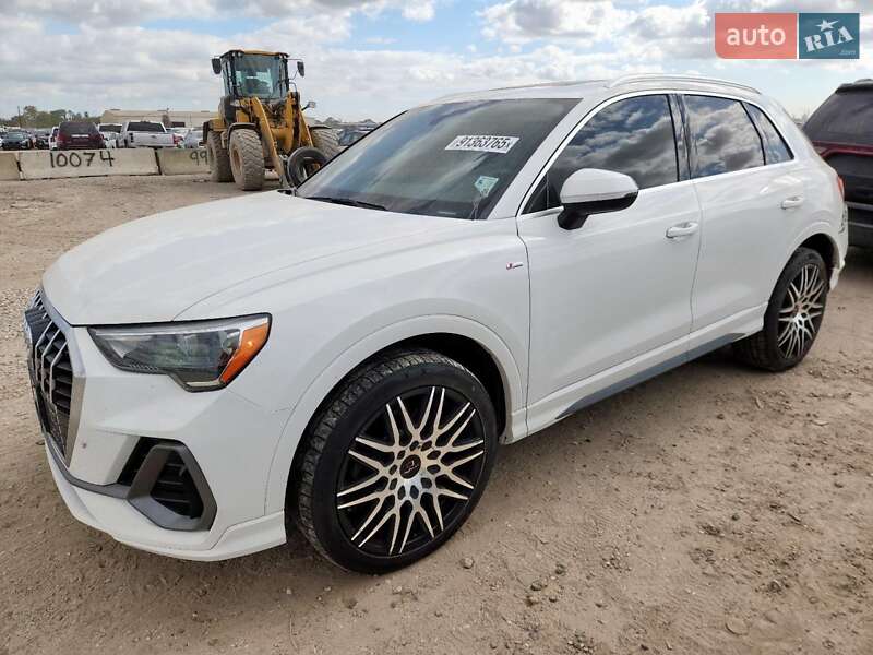 Позашляховик / Кросовер Audi Q3 2021 в Вінниці фото Позашляховик / Кросовер Audi Q3 2021 в Вінниці