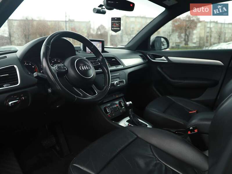 Внедорожник / Кроссовер Audi Q3 2016 в Кременце