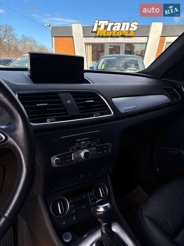 Позашляховик / Кросовер Audi Q3 2016 в Стрию