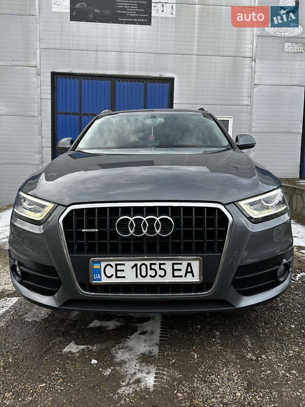 Позашляховик / Кросовер Audi Q3 2012 в Чернівцях