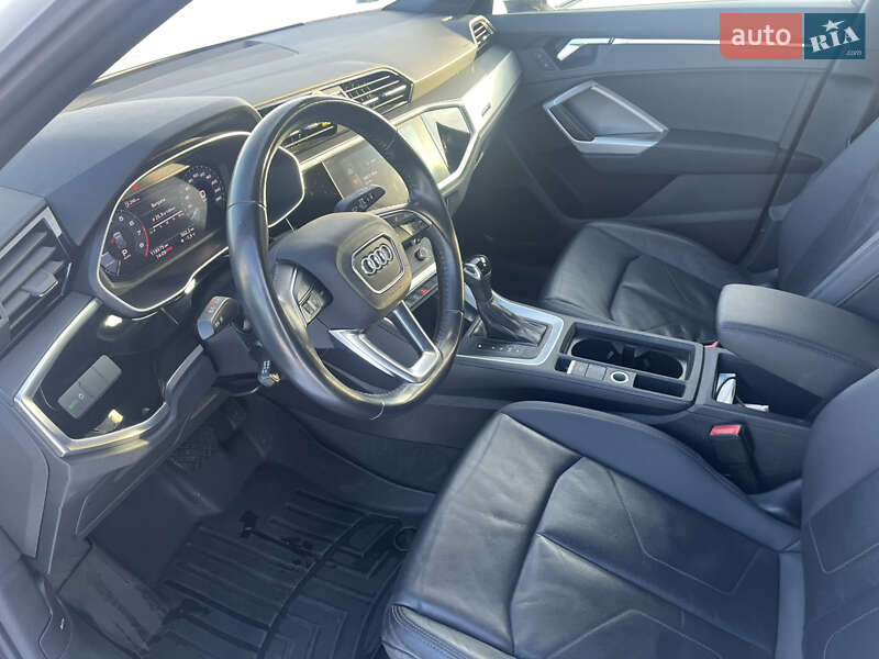 Внедорожник / Кроссовер Audi Q3 2019 в Киеве фото 2 Внедорожник / Кроссовер Audi Q3 2019 в Киеве