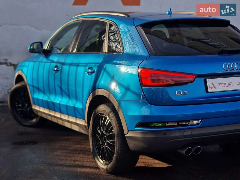 Внедорожник / Кроссовер Audi Q3 2017 в Одессе