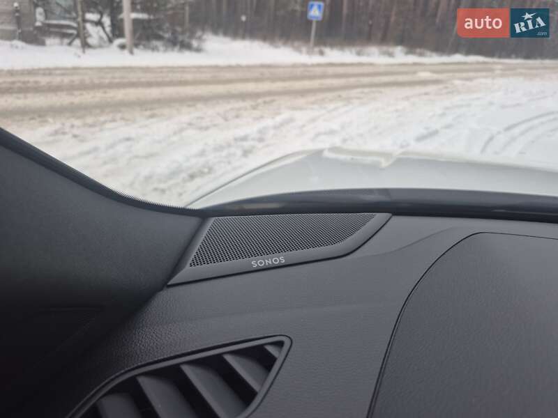 Внедорожник / Кроссовер Audi Q3 2021 в Житомире