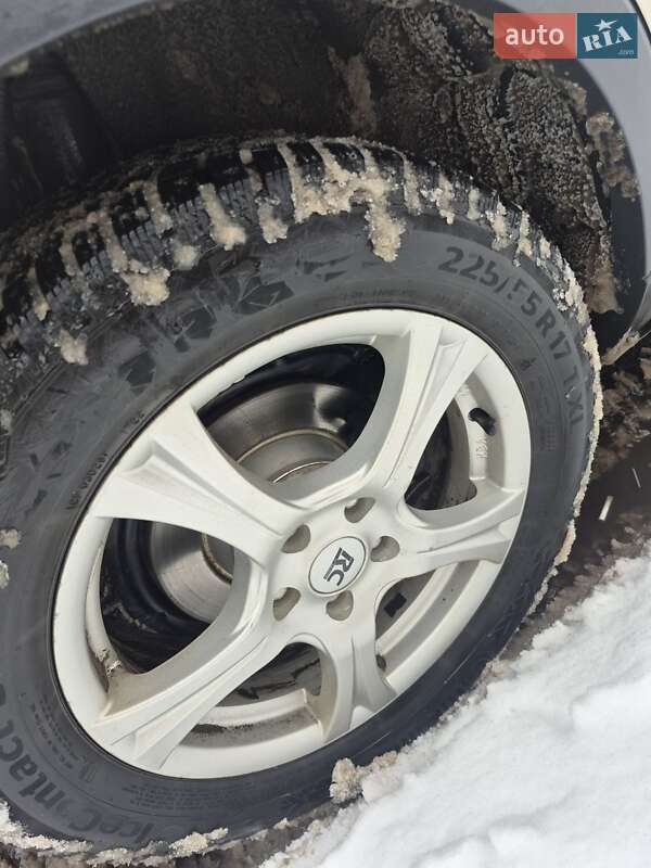 Внедорожник / Кроссовер Audi Q3 2012 в Киеве