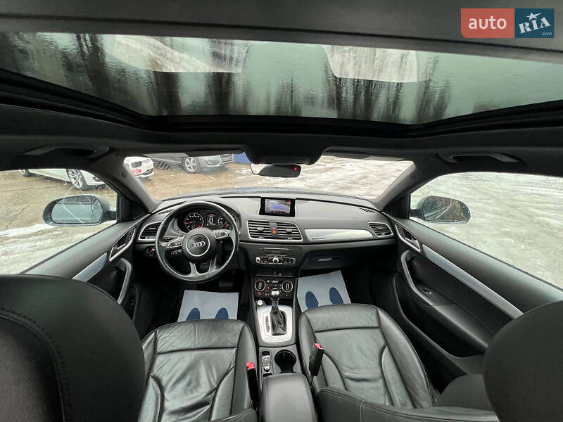 Внедорожник / Кроссовер Audi Q3 2017 в Харькове