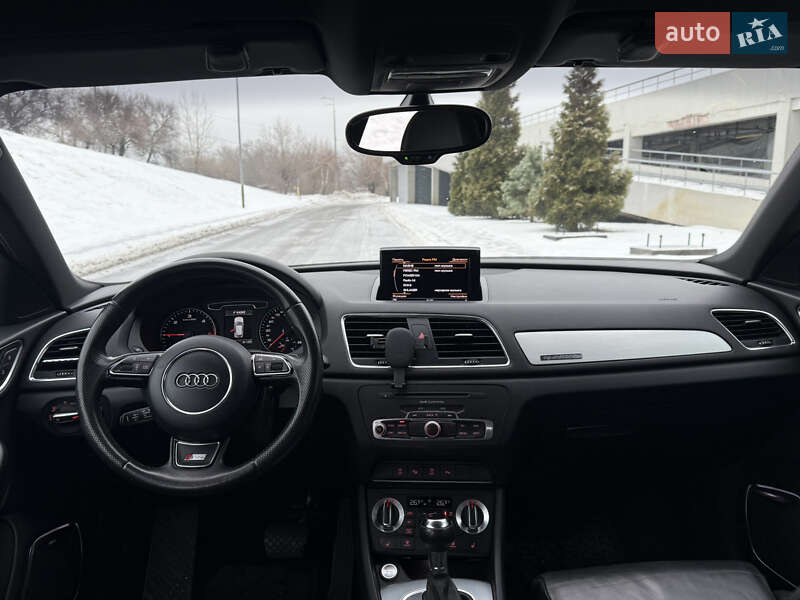 Внедорожник / Кроссовер Audi Q3 2012 в Киеве