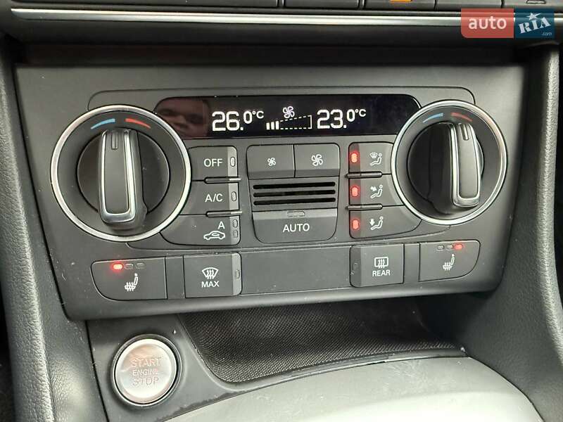 Внедорожник / Кроссовер Audi Q3 2017 в Днепре