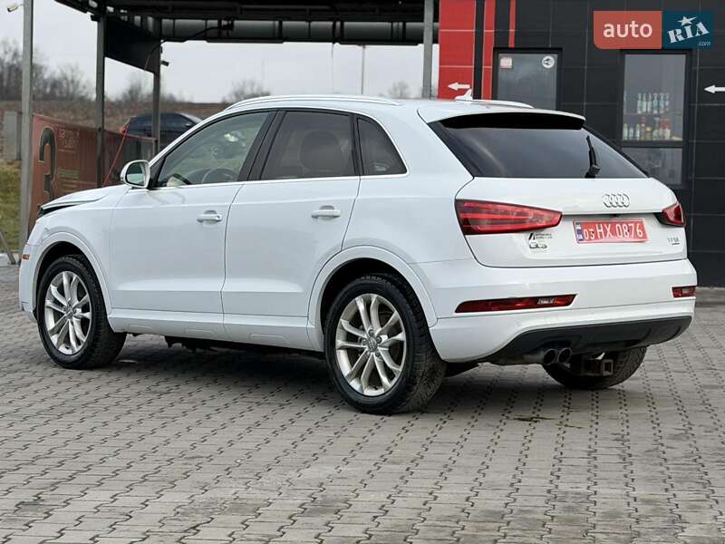 Внедорожник / Кроссовер Audi Q3 2014 в Львове