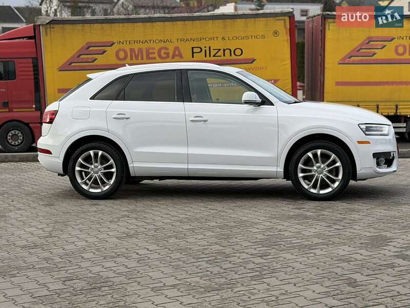 Внедорожник / Кроссовер Audi Q3 2014 в Львове