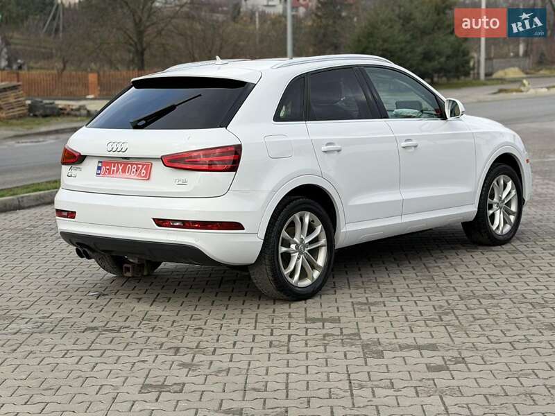 Внедорожник / Кроссовер Audi Q3 2014 в Львове