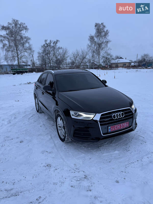 Внедорожник / Кроссовер Audi Q3 2017 в Умани
