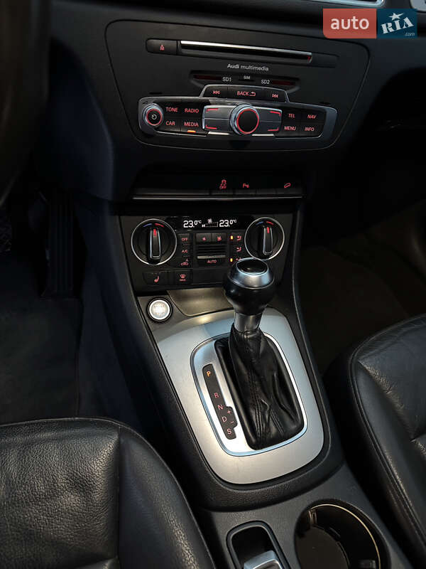 Внедорожник / Кроссовер Audi Q3 2017 в Умани