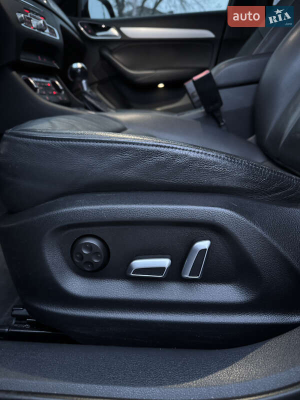 Внедорожник / Кроссовер Audi Q3 2017 в Умани