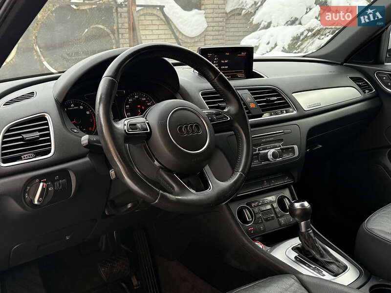 Внедорожник / Кроссовер Audi Q3 2016 в Дрогобыче