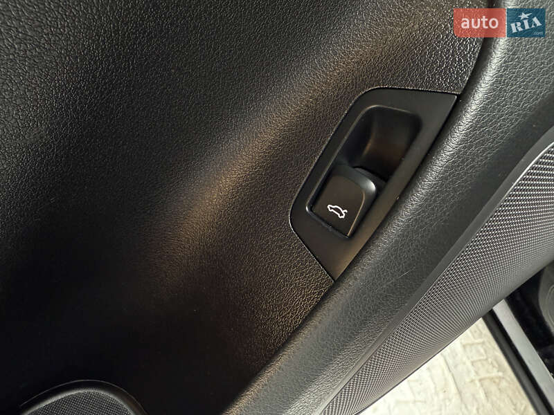 Внедорожник / Кроссовер Audi Q3 2016 в Дрогобыче