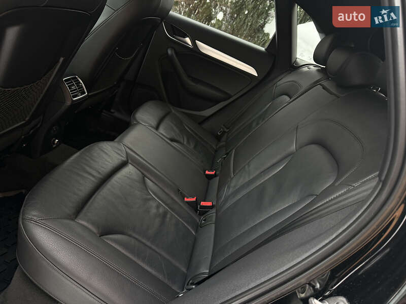 Внедорожник / Кроссовер Audi Q3 2016 в Дрогобыче