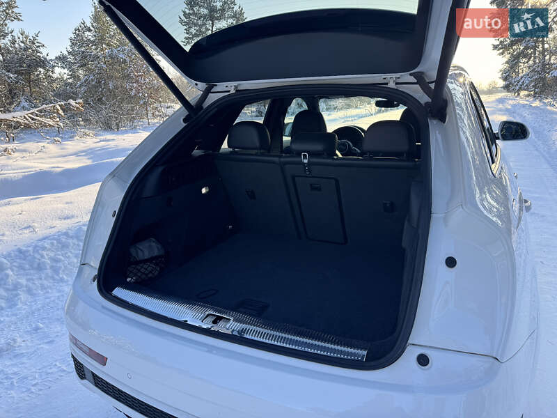 Внедорожник / Кроссовер Audi Q3 2016 в Житомире