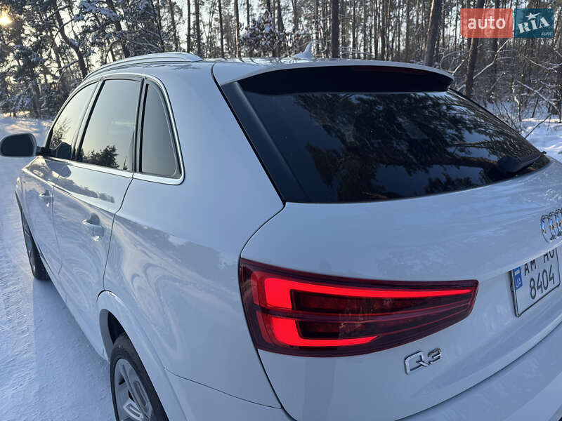 Внедорожник / Кроссовер Audi Q3 2016 в Житомире