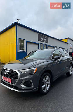 Внедорожник / Кроссовер Audi Q3 2019 в Камне-Каширском