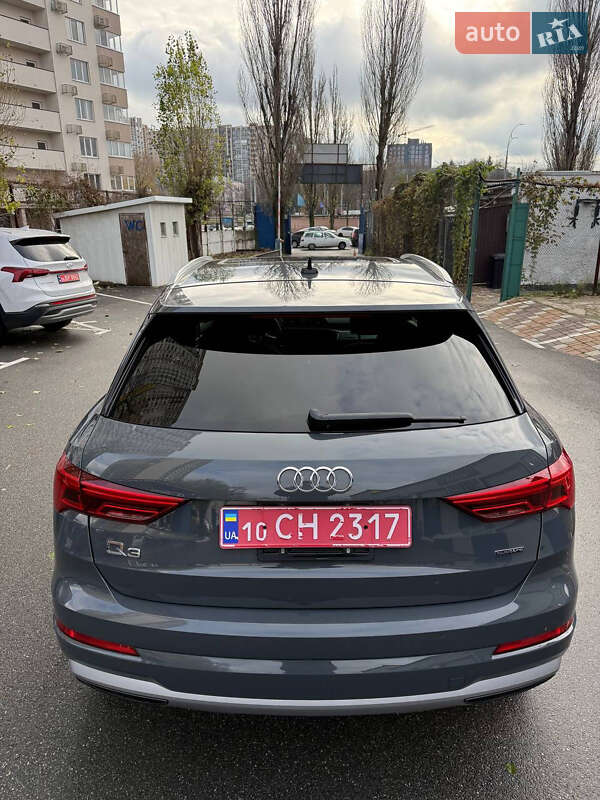 Внедорожник / Кроссовер Audi Q3 2019 в Камне-Каширском