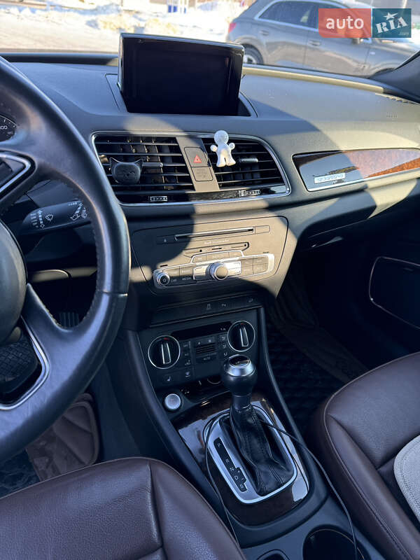 Внедорожник / Кроссовер Audi Q3 2018 в Львове