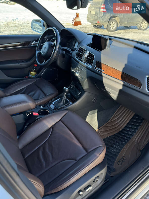 Внедорожник / Кроссовер Audi Q3 2018 в Львове