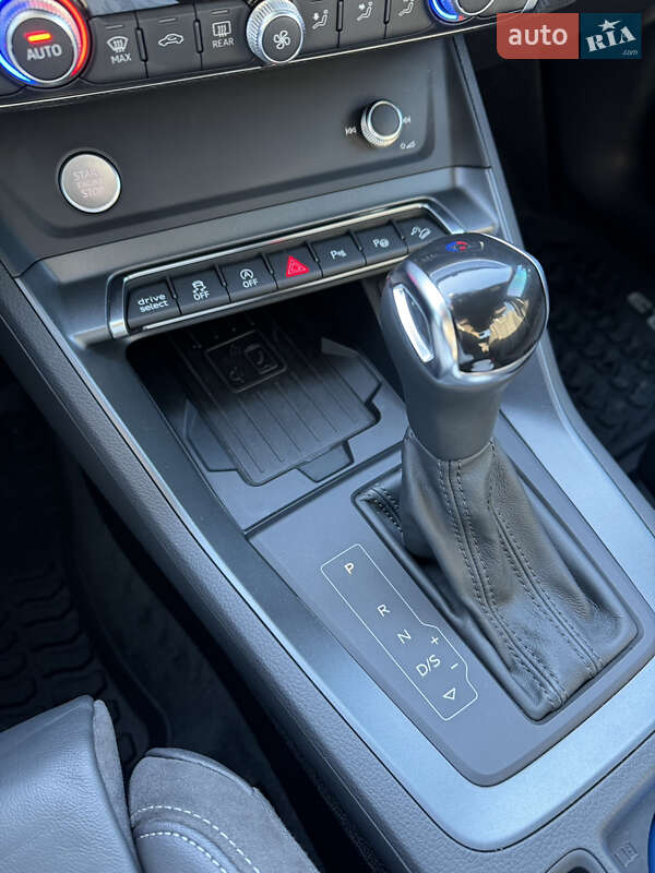 Позашляховик / Кросовер Audi Q3 2019 в Львові фото 11 Позашляховик / Кросовер Audi Q3 2019 в Львові