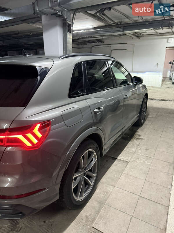 Внедорожник / Кроссовер Audi Q3 2021 в Киеве фото 15 Внедорожник / Кроссовер Audi Q3 2021 в Киеве