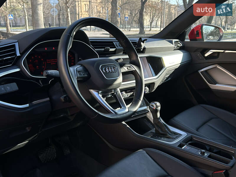 Внедорожник / Кроссовер Audi Q3 2022 в Николаеве фото 7 Внедорожник / Кроссовер Audi Q3 2022 в Николаеве