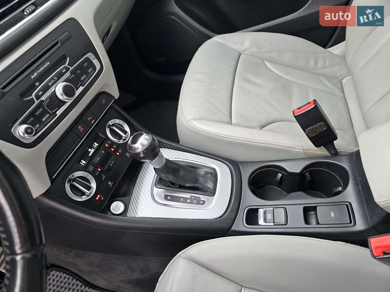 Внедорожник / Кроссовер Audi Q3 2014 в Киеве фото 30 Внедорожник / Кроссовер Audi Q3 2014 в Киеве