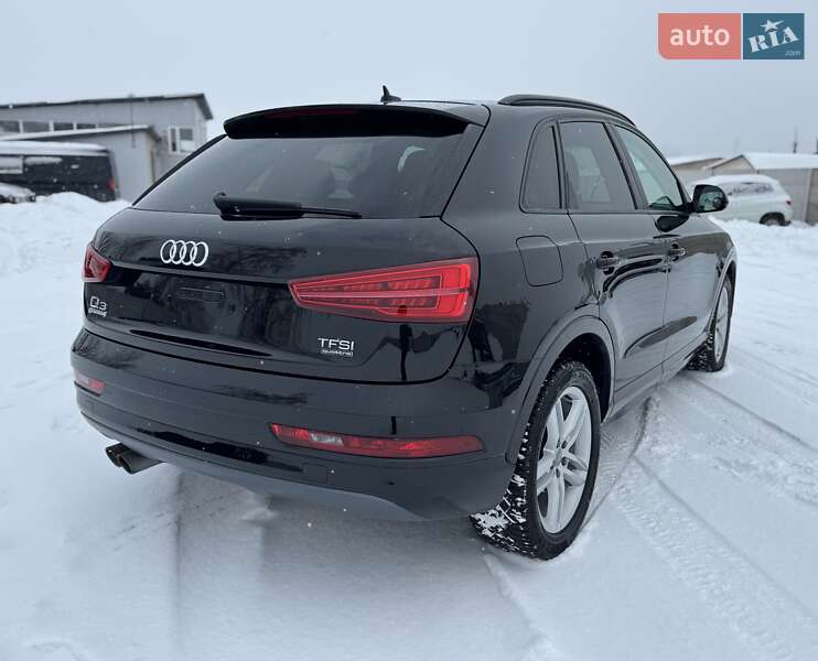 Позашляховик / Кросовер Audi Q3 2016 в Радивиліві