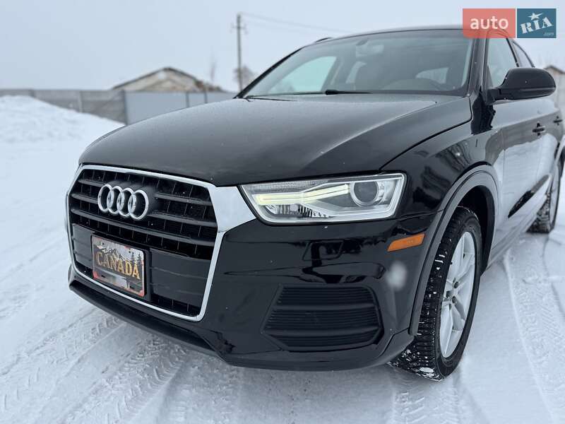 Позашляховик / Кросовер Audi Q3 2016 в Радивиліві