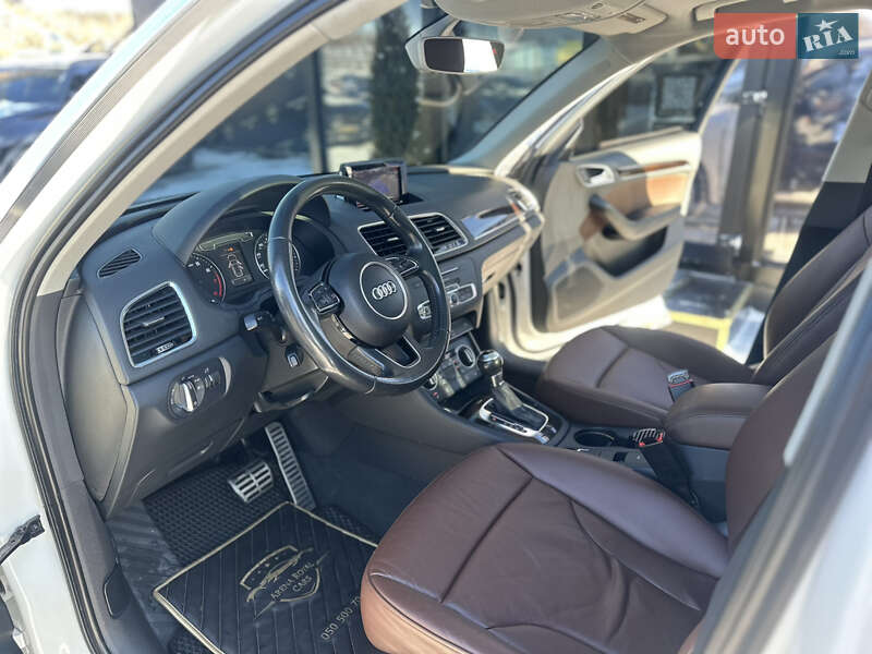 Позашляховик / Кросовер Audi Q3 2015 в Харкові