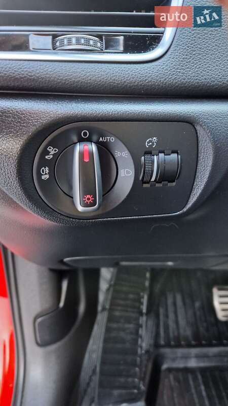 Внедорожник / Кроссовер Audi Q3 2016 в Николаеве