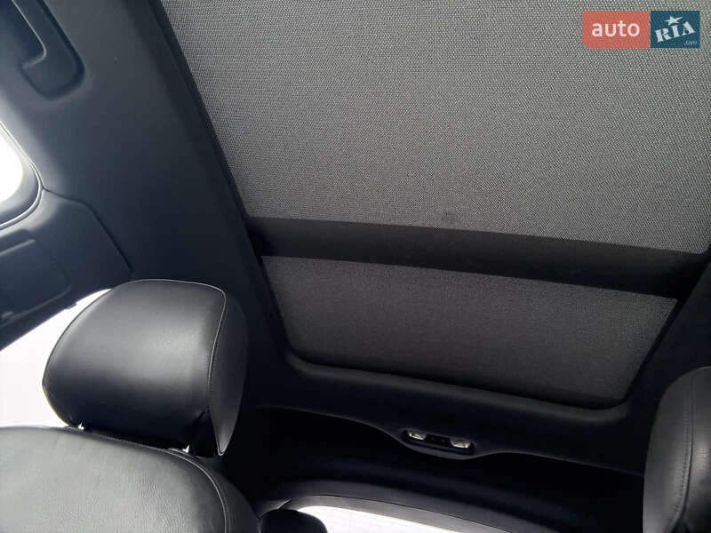 Позашляховик / Кросовер Audi Q3 2015 в Львові