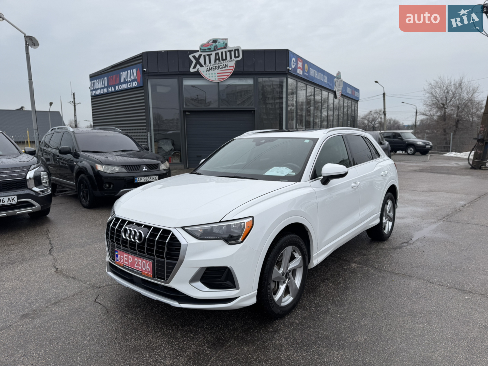 2021 Audi Q3 - фото 1