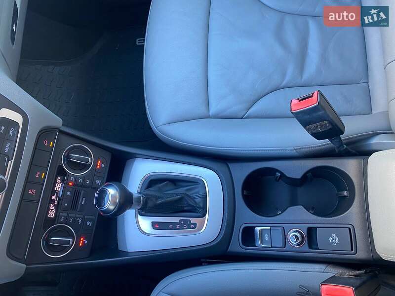 Позашляховик / Кросовер Audi Q3 2017 в Рівному фото 30 Позашляховик / Кросовер Audi Q3 2017 в Рівному